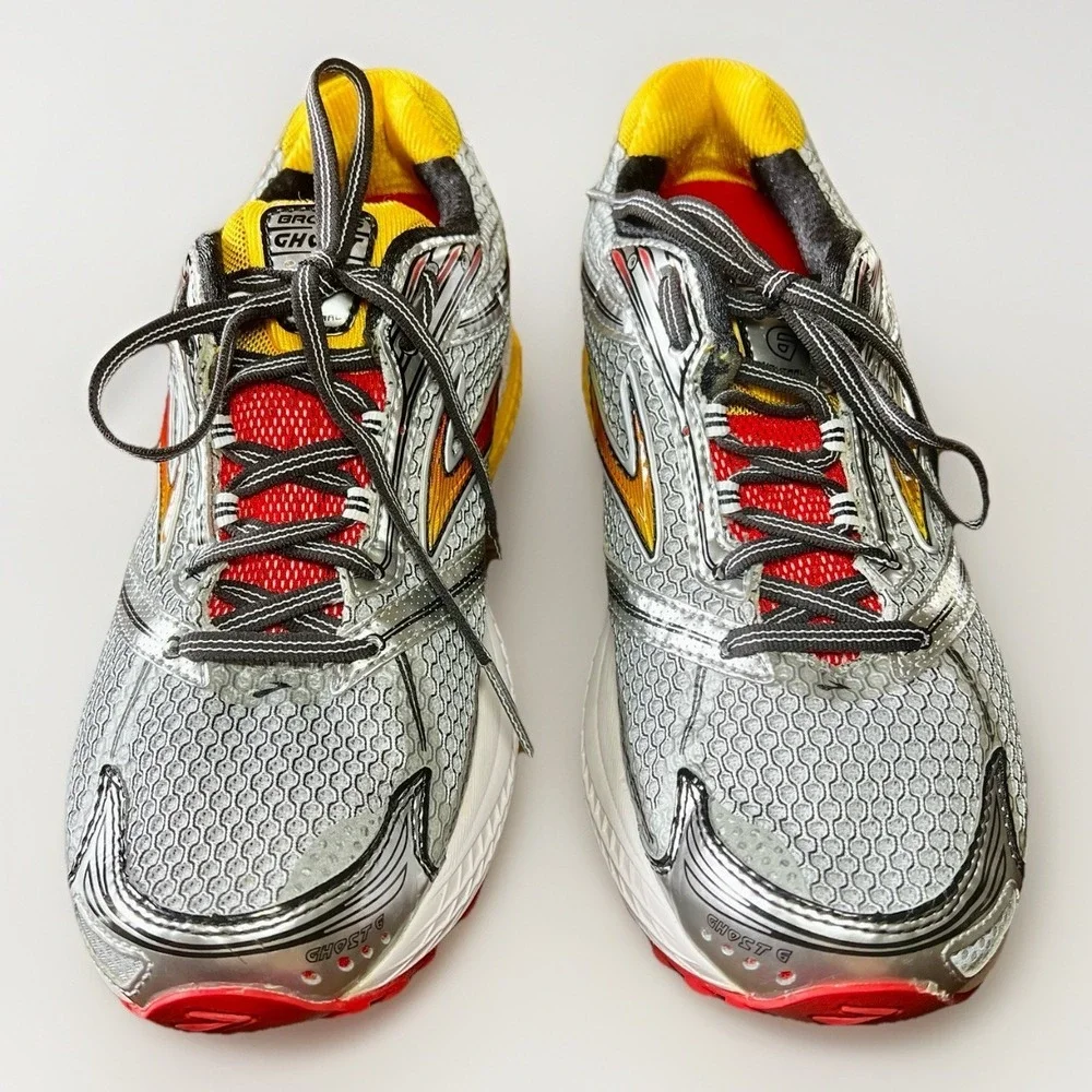Brooks Ghost 6 Running Men's Shoes Silver Red Yellow White Size 9 2E (Wide) - Picture 2 of 11